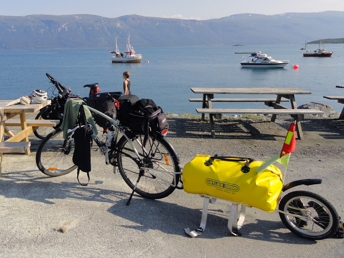 Remorque cyclotourisme Bob Yak, pour vélo ou tandem avec roue de 26 pouces